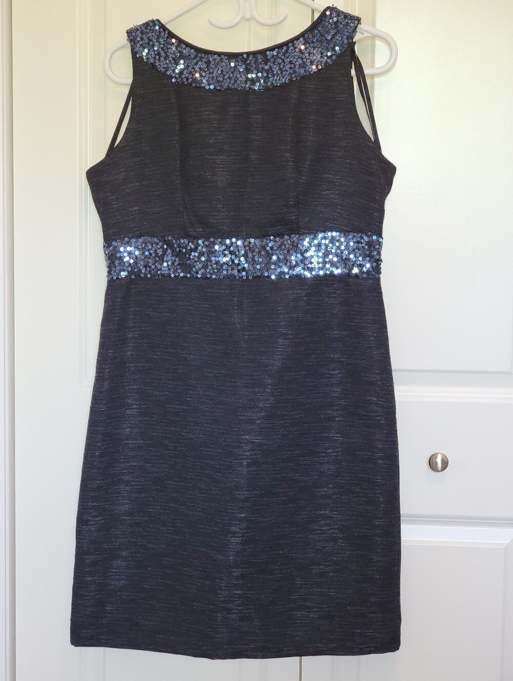 Gorgeous Sleeveless Navy Sequin-Trim Evan-Picone Cocktail Dress
